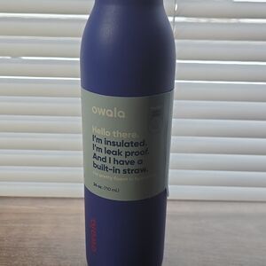 Owala Purple Red And‎ Green  Insulated Water Bottle 24 Fl Oz Built In Straw New